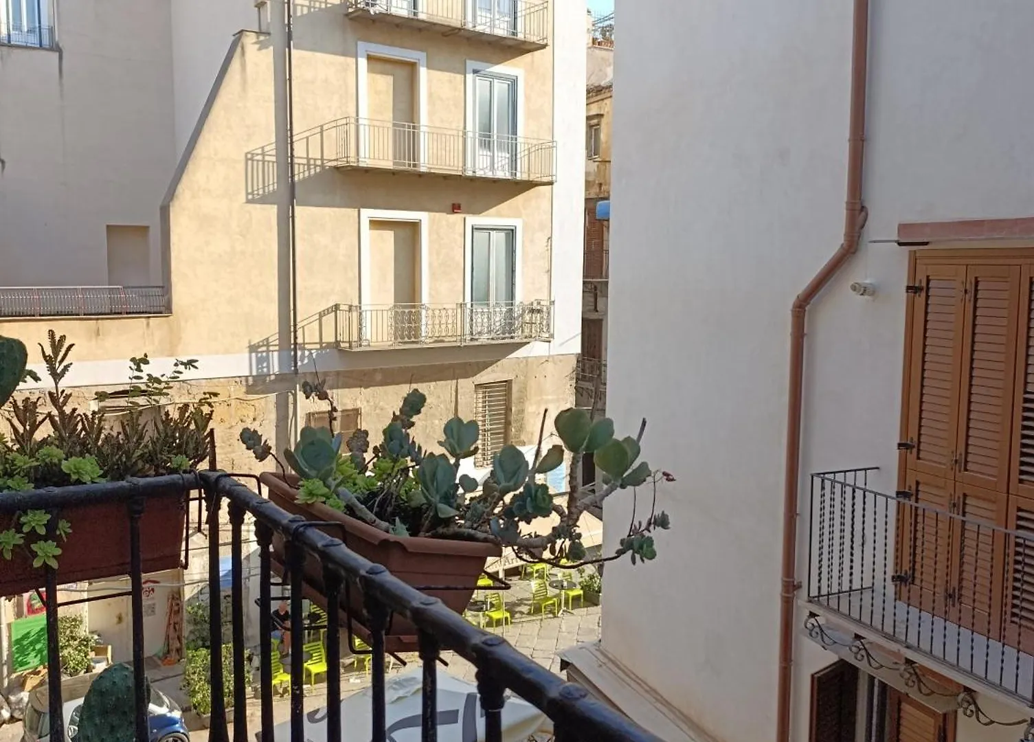 דירות פלרמו La Dimora Del Marchese Notarbartolo איטליה